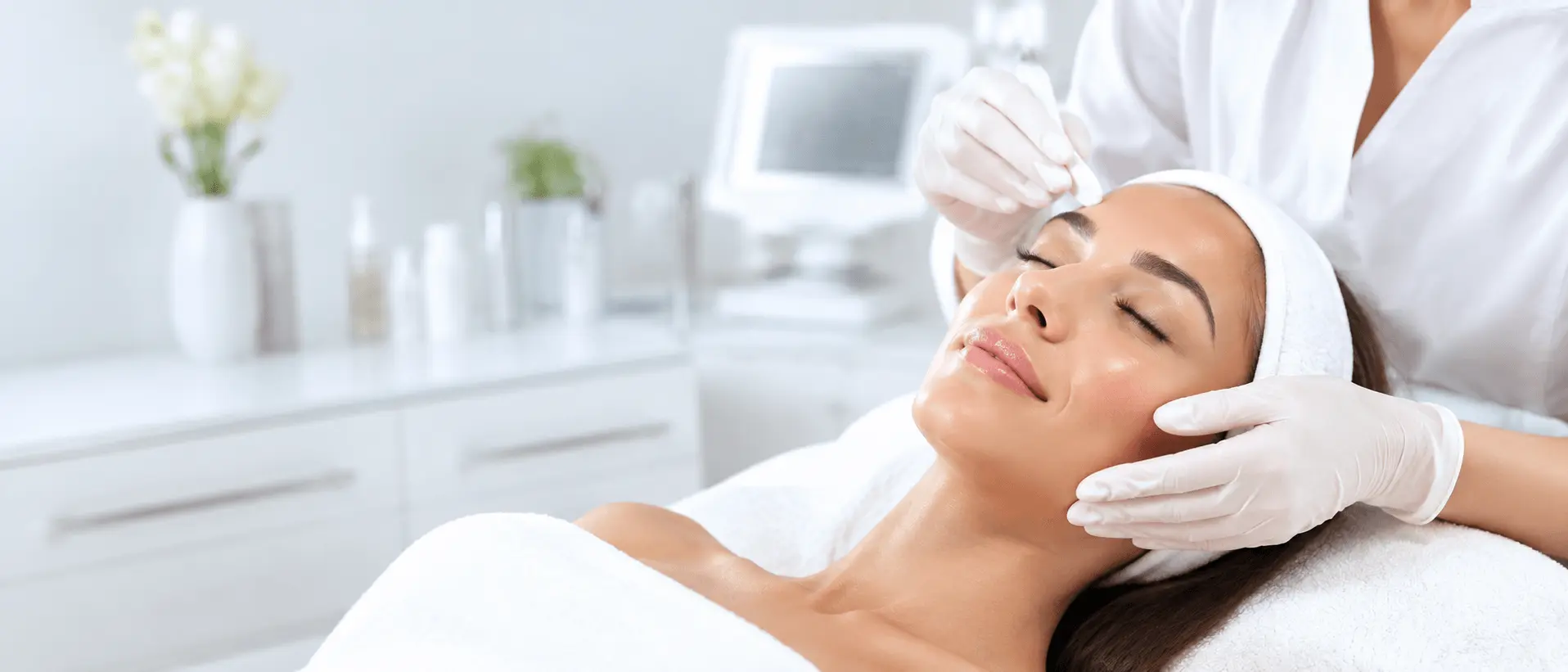 Detoxification Acne Facial